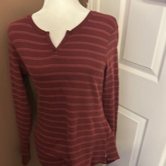 Columbia Women's Striped Long Sleeve Top - Red size medium - Picture 1 of 8